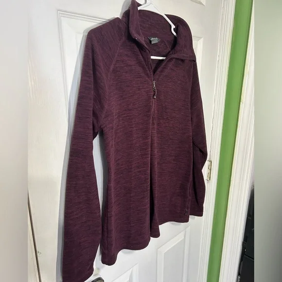 Eddie Bauer 1/4 Zip Burgundy Fleece Pullover. Women’s size Medium. - Picture 2 of 8